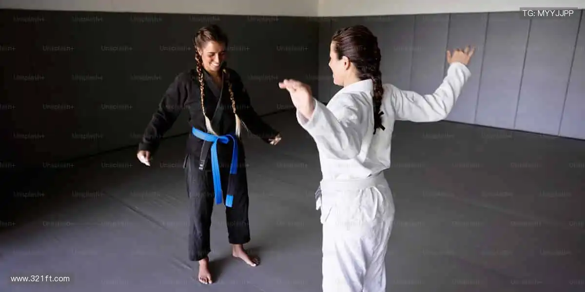 📺🎉 一键开启，赛事永不缺席！